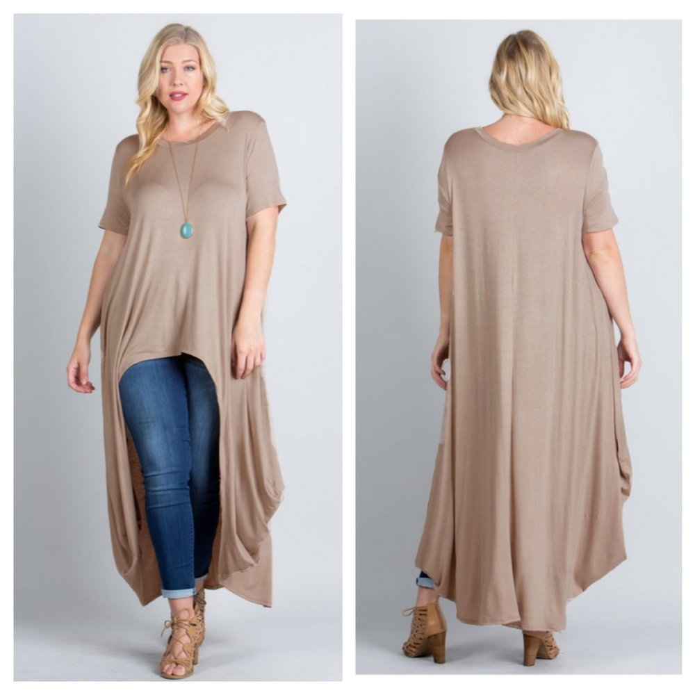 High-Low Short Sleeve Top